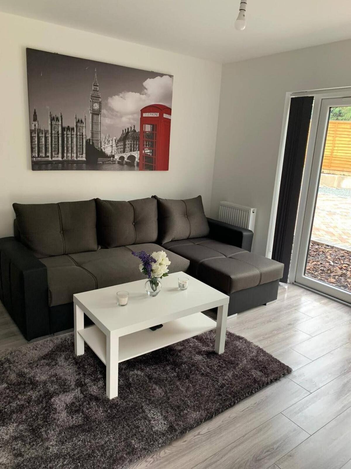 Sav - 2 Bed Cosy Flat Saffron Apartment