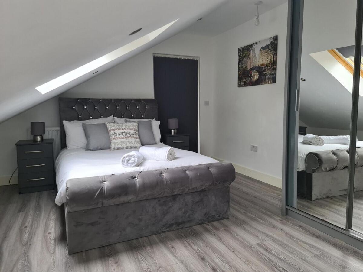 Sav - 2 Bed Cosy Flat Saffron Leicester