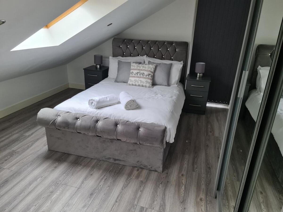 Sav - 2 Bed Cosy Flat Saffron *