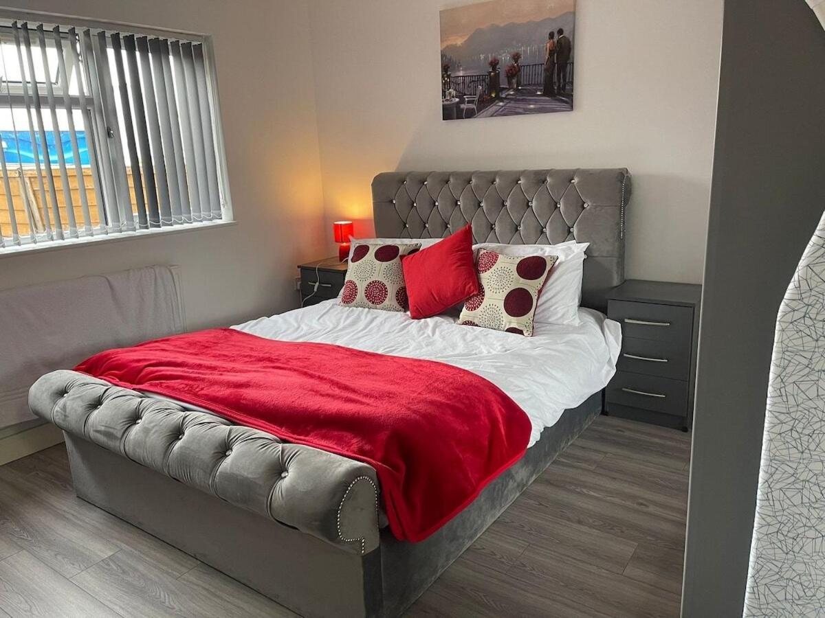 Sav - 2 Bed Cosy Flat Saffron Leicester