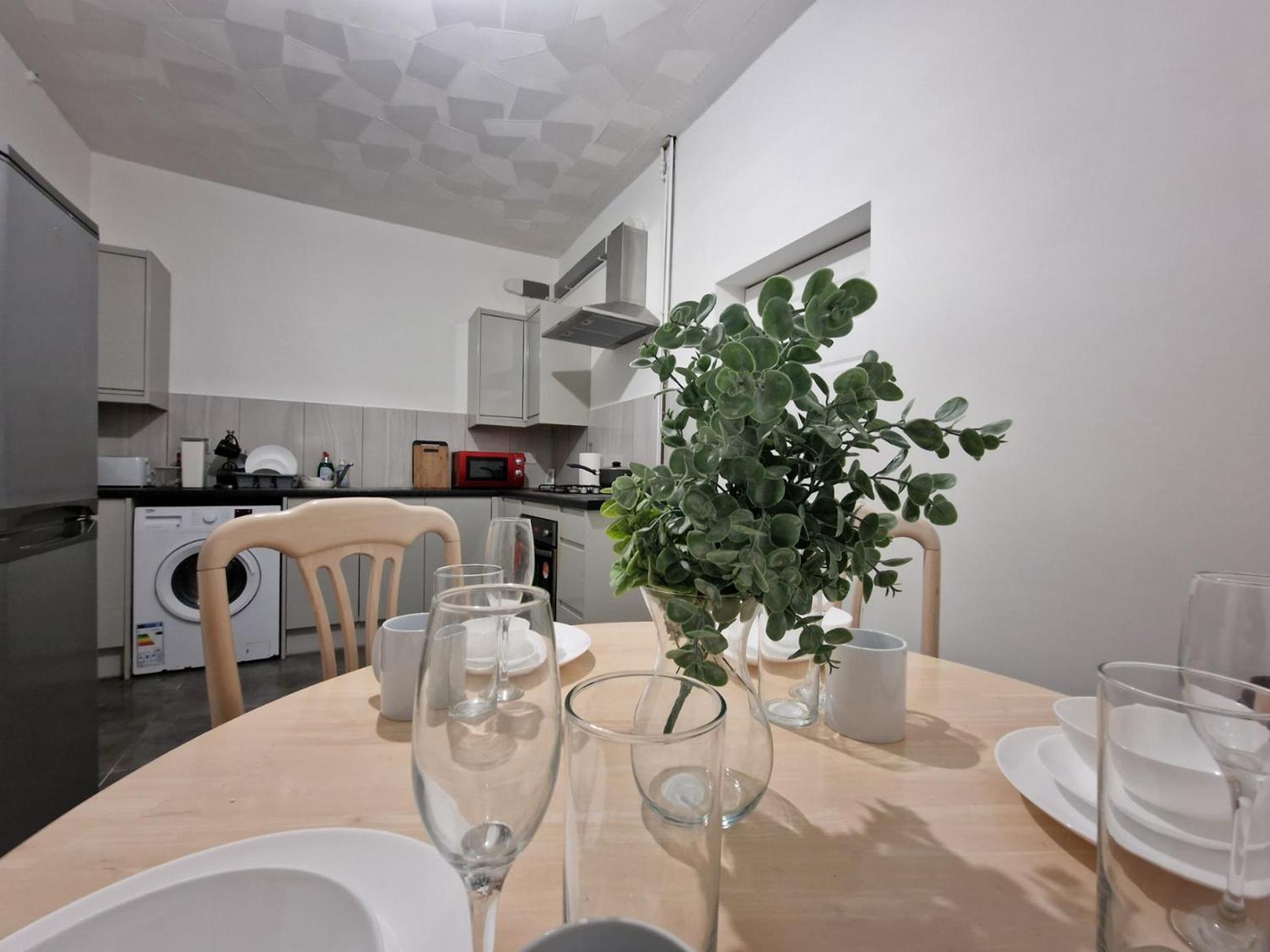 Living Serviced Homestay