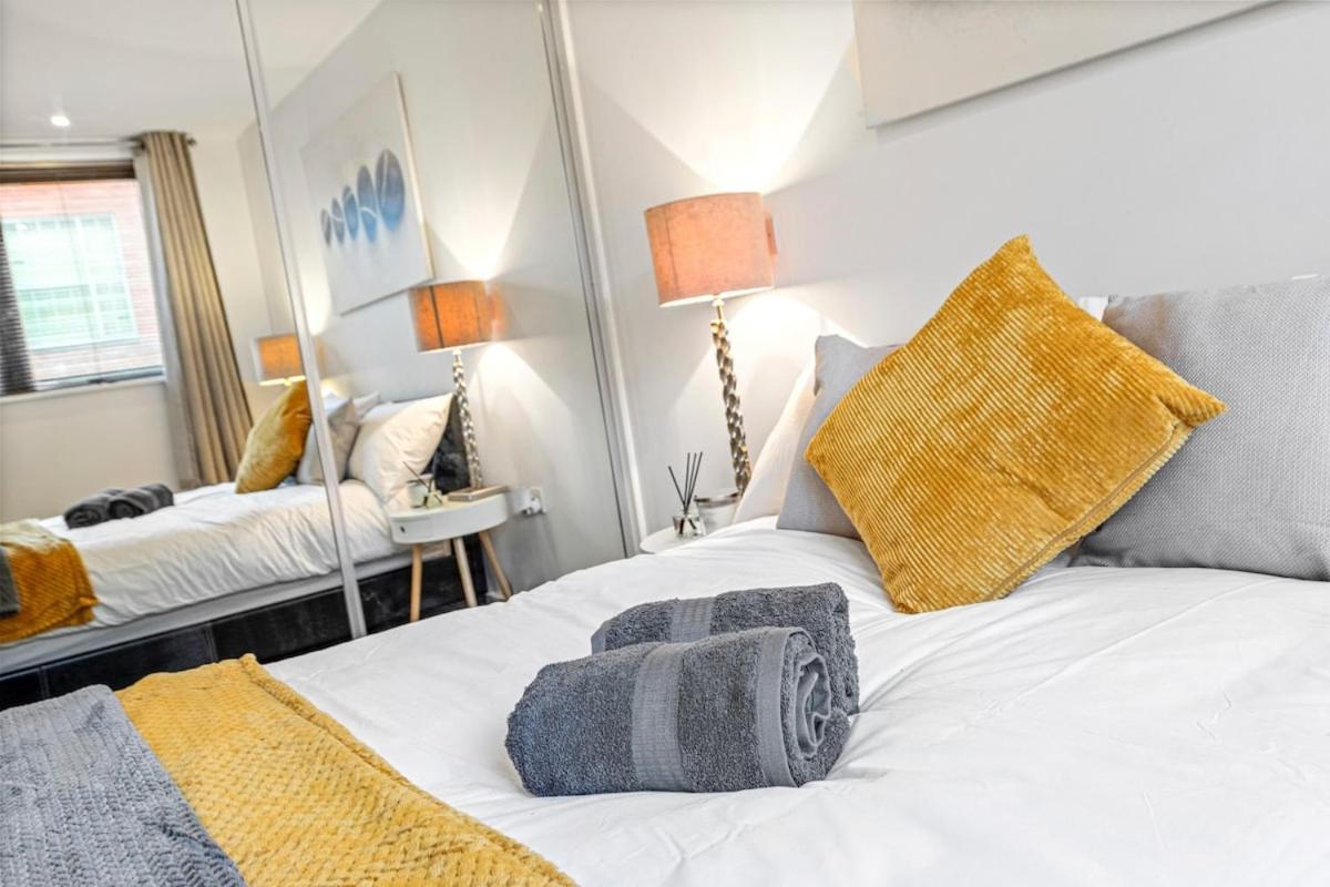 The Suite- Comfy Blissful Getaway In Centre L Samsung Smart Tv With Free Netflix High-speed Wi-fi * Leicester