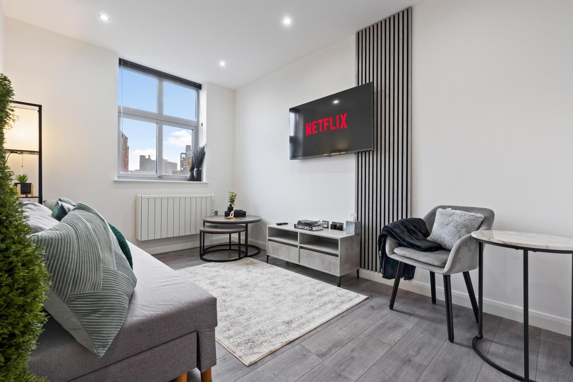 Centre Luxury , Sofa Bed, Wifi, Netflix, Urban Retreat