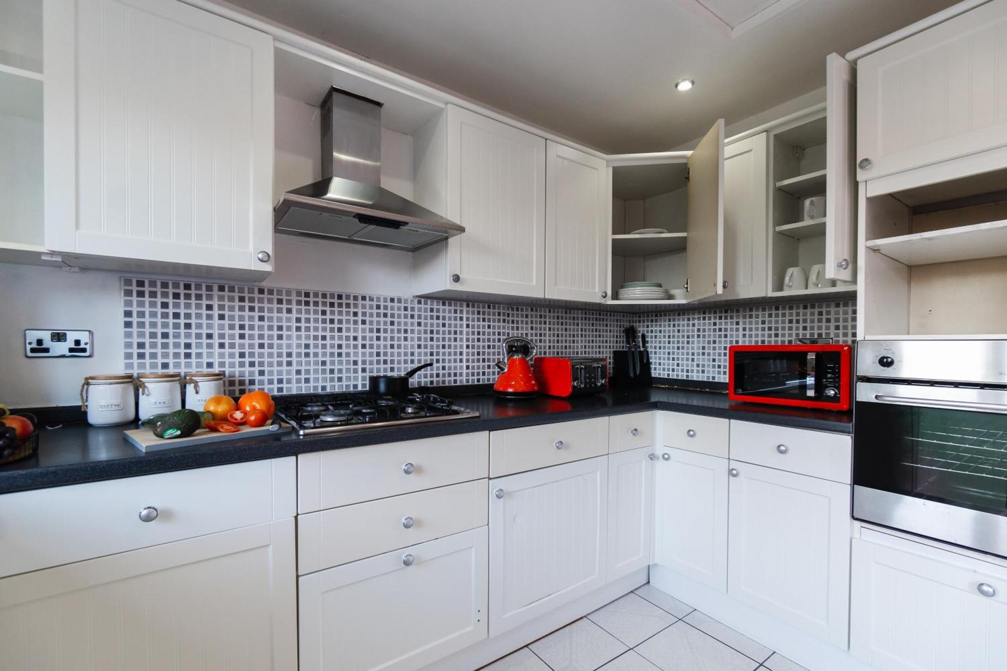 Luxury - Babingley * Leicester