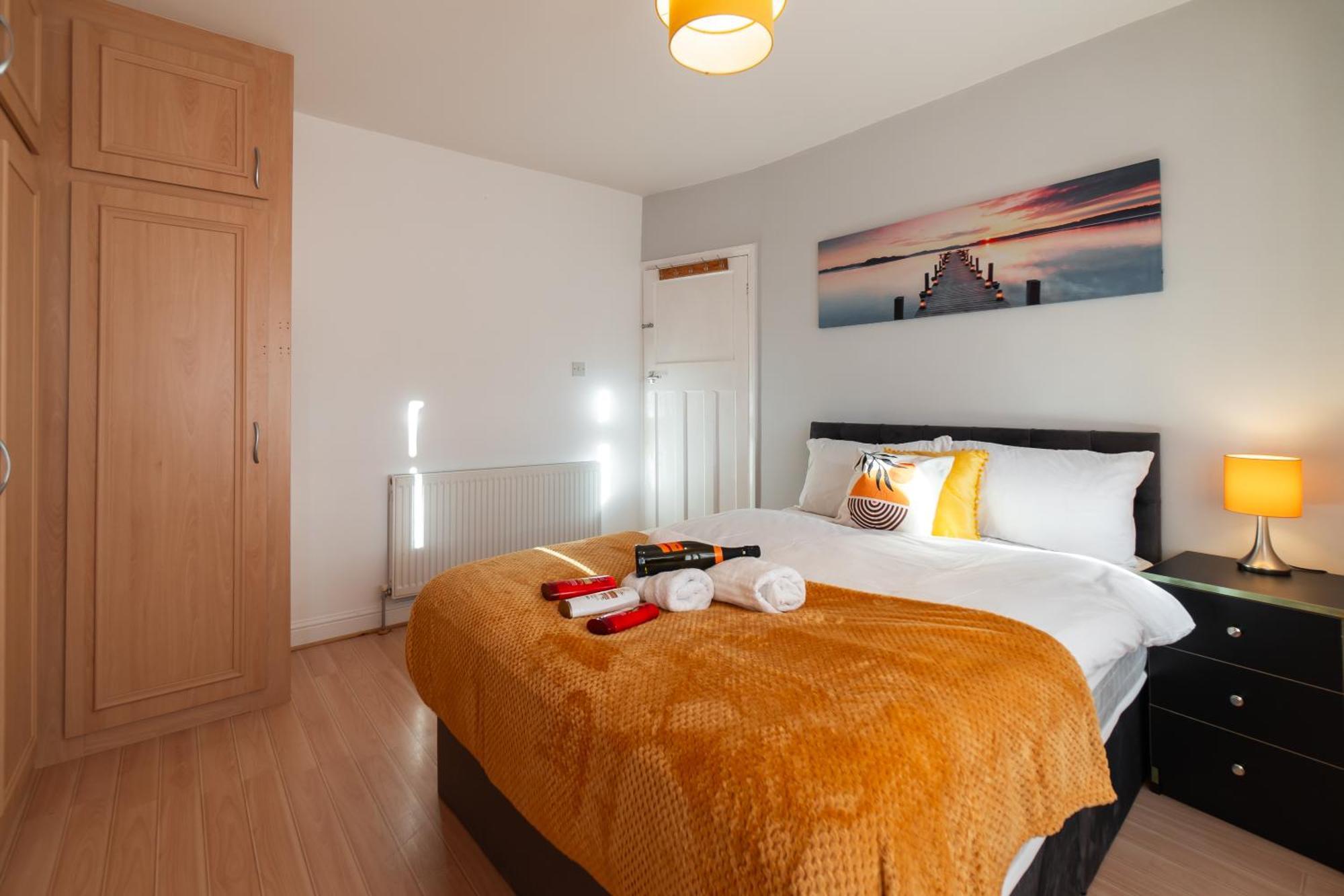 Luxury - Babingley *