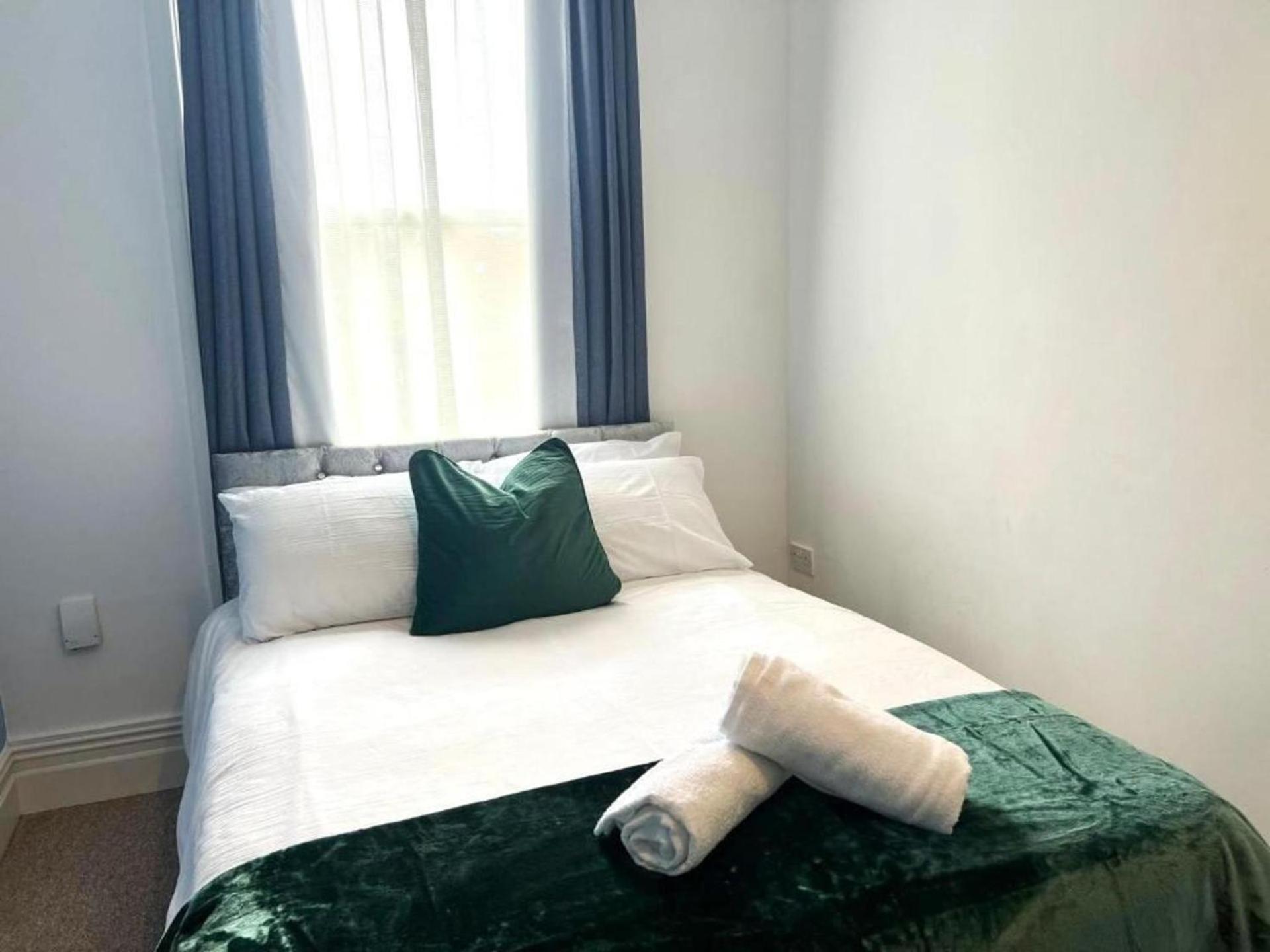 Cozy With 2 Bedrooms Apartment Leicester