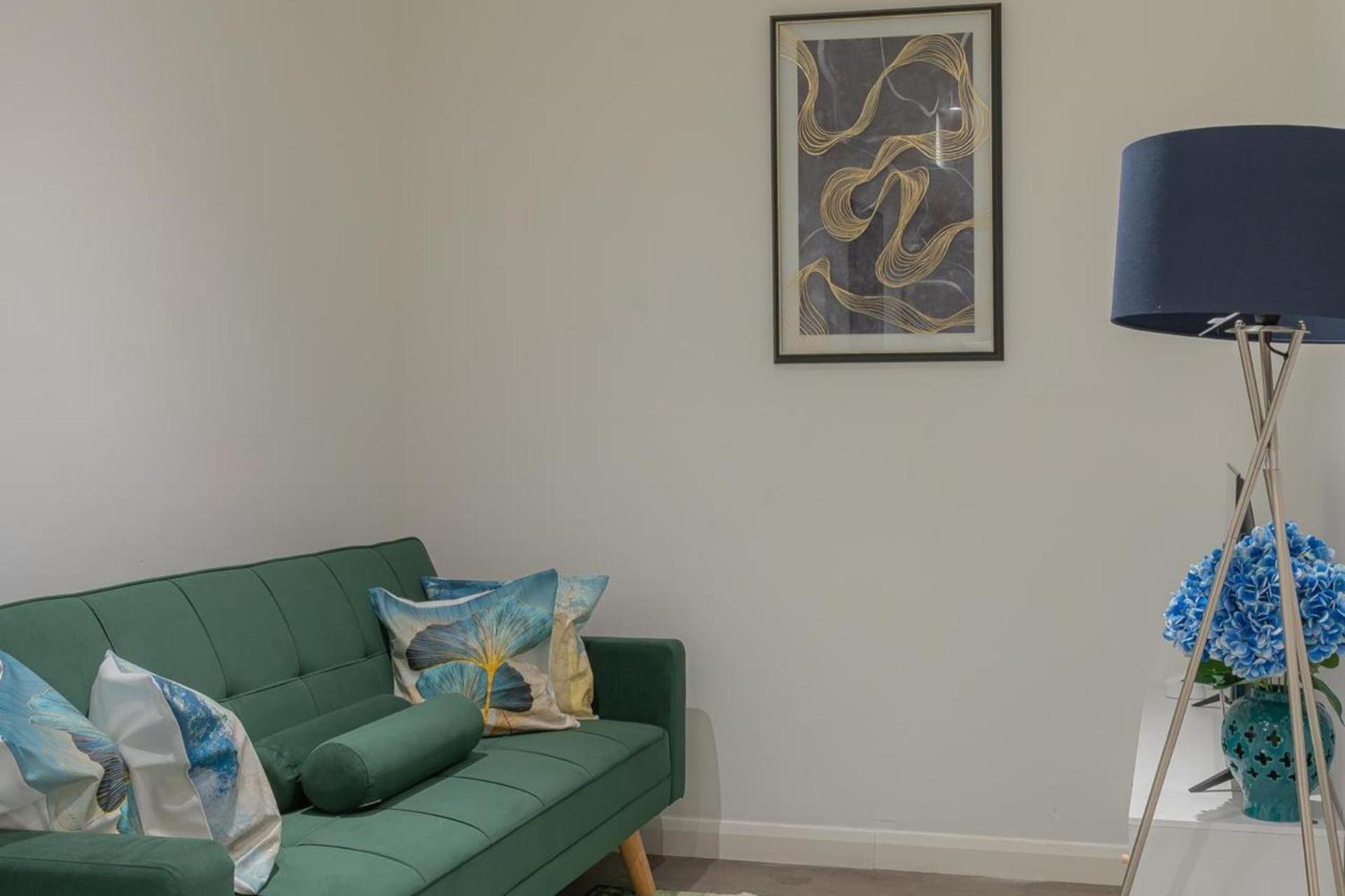2br-sleeps5-citycentre-ws98 Leicester