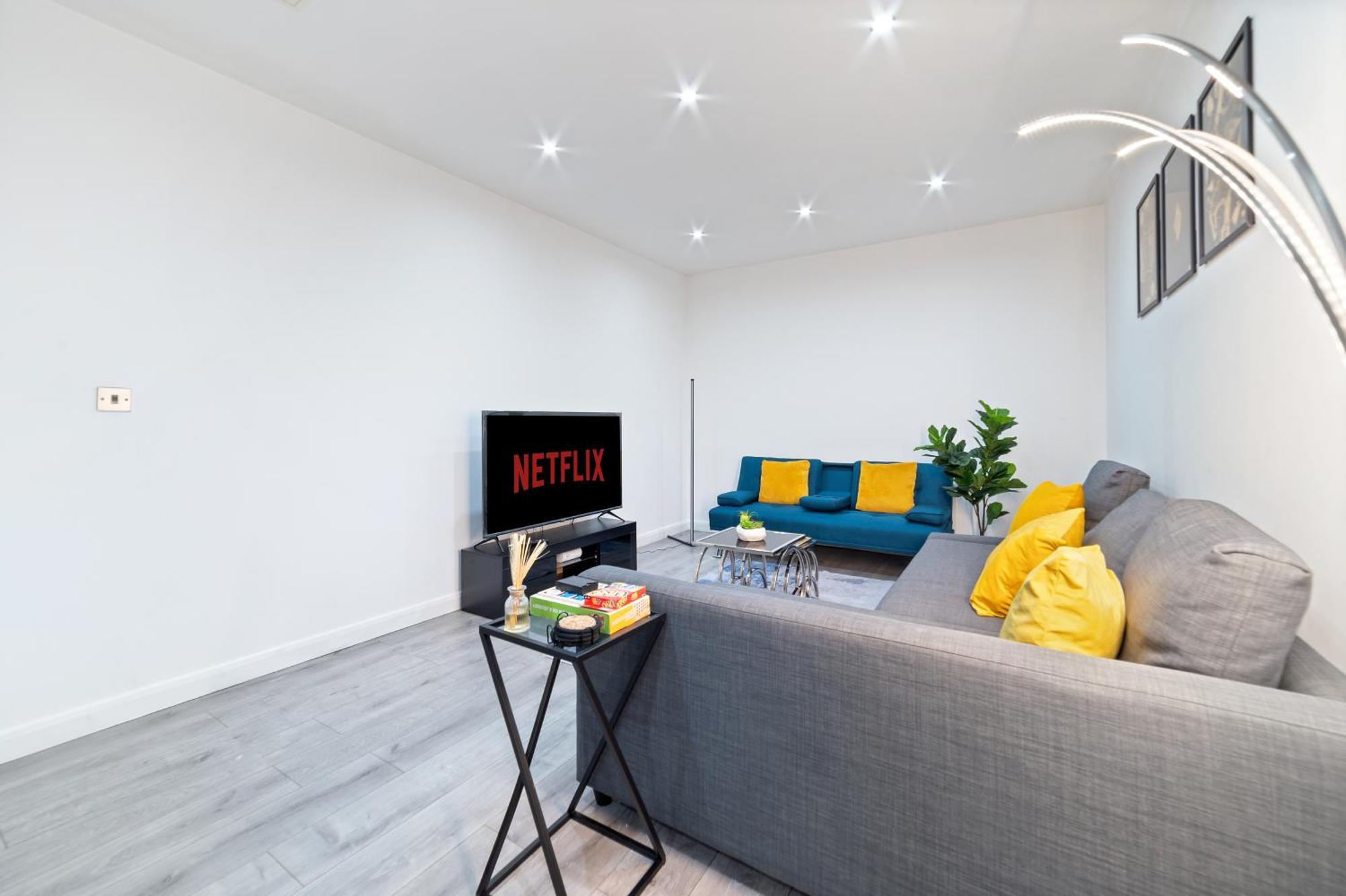 Apartment Centre Gem - Sleeps Up To 5 Leicester