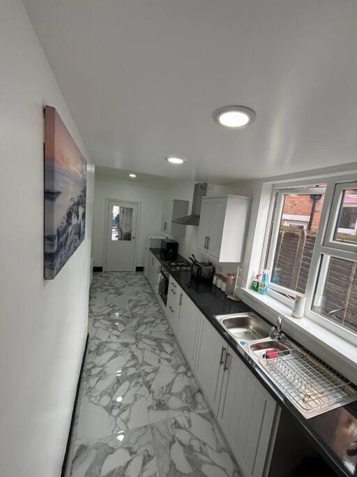 Apartment Malak Homes - Vernon *