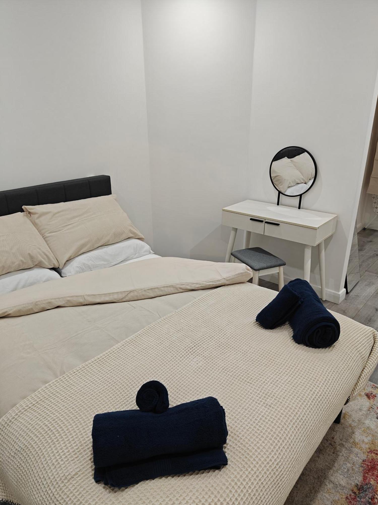 Newly Furnished Modern 1 Bedroom Apartment Leicester