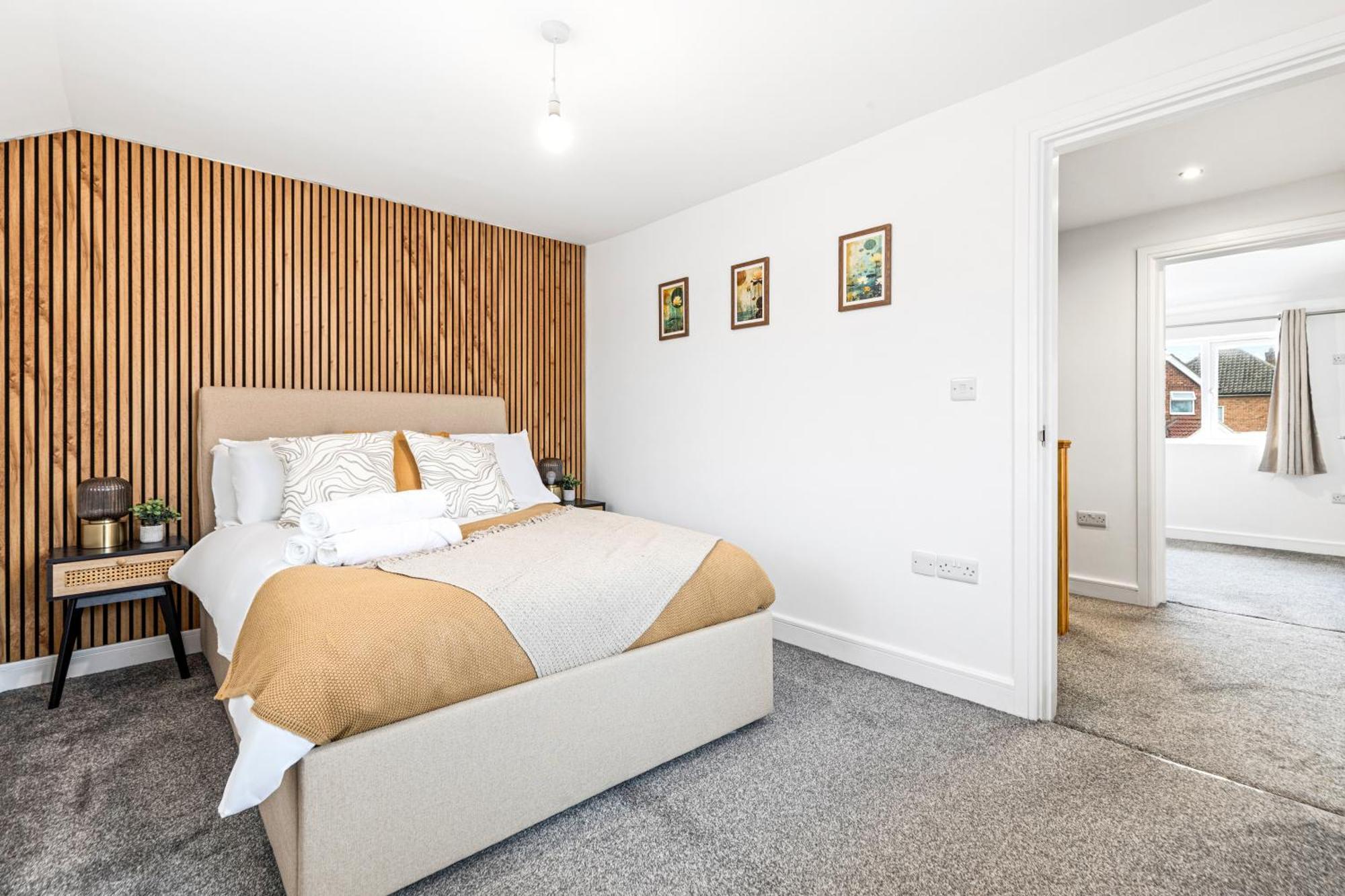 Glade House-3-bed With Free Parking I Free Wifi I 65-inch Tv Leicester