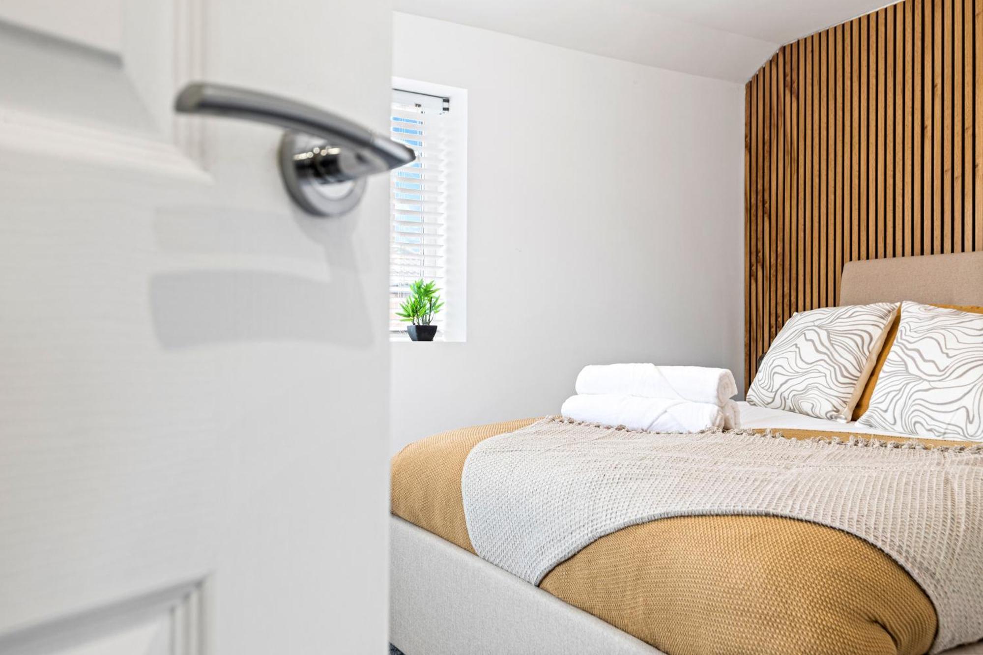 Glade House-3-bed With Free Parking I Free Wifi I 65-inch Tv * Leicester
