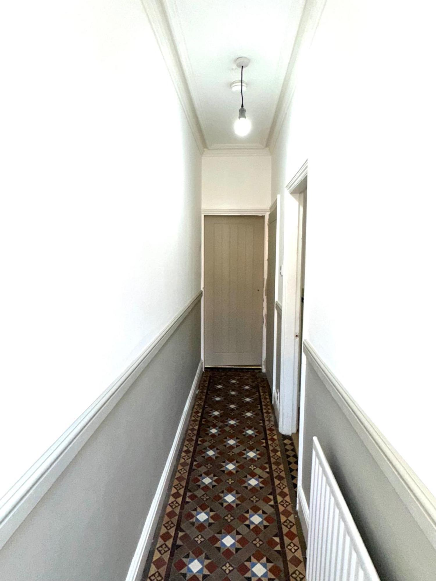 Luxury 4-bed 3 Bathroom House In Holiday home Leicester