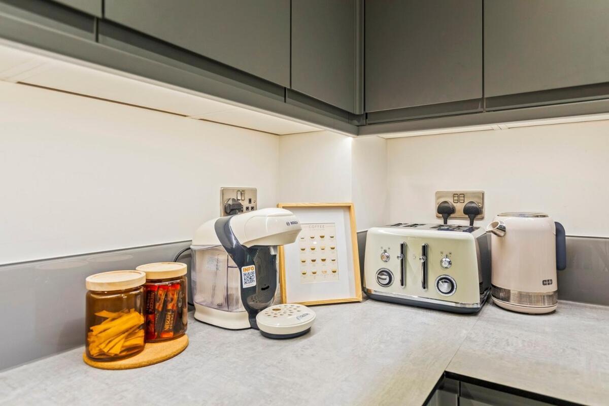 Apartment Beautiful In Centre With Free Parking, Self-check-in, Fast Wifi, Smart Tv And Rooftop Terrace By Yoko Leicester
