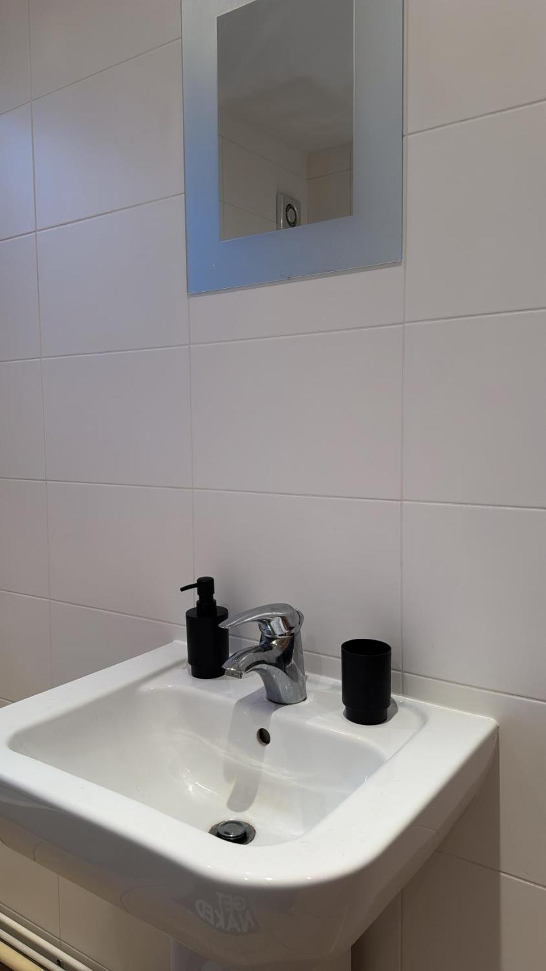 Two Bed By Lurxury Apartment Leicester