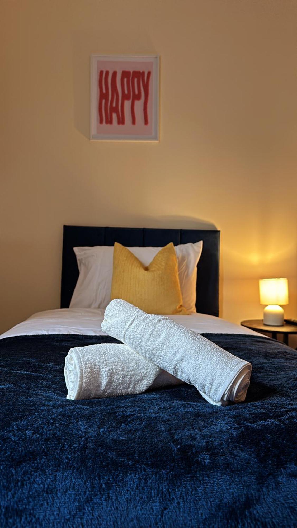 Apartment Two Bed By Lurxury