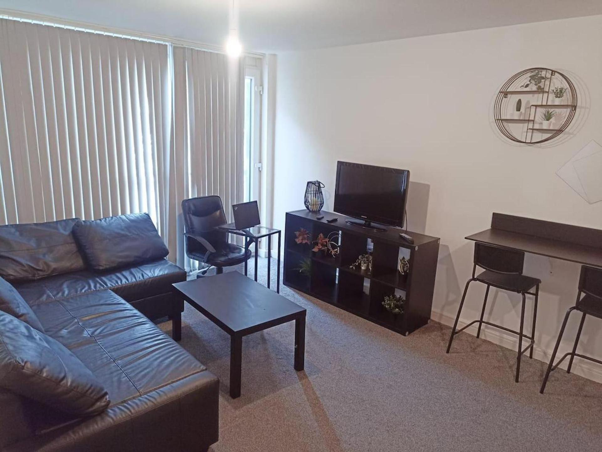 - - Sleeps 4 - 97ws Apartment *