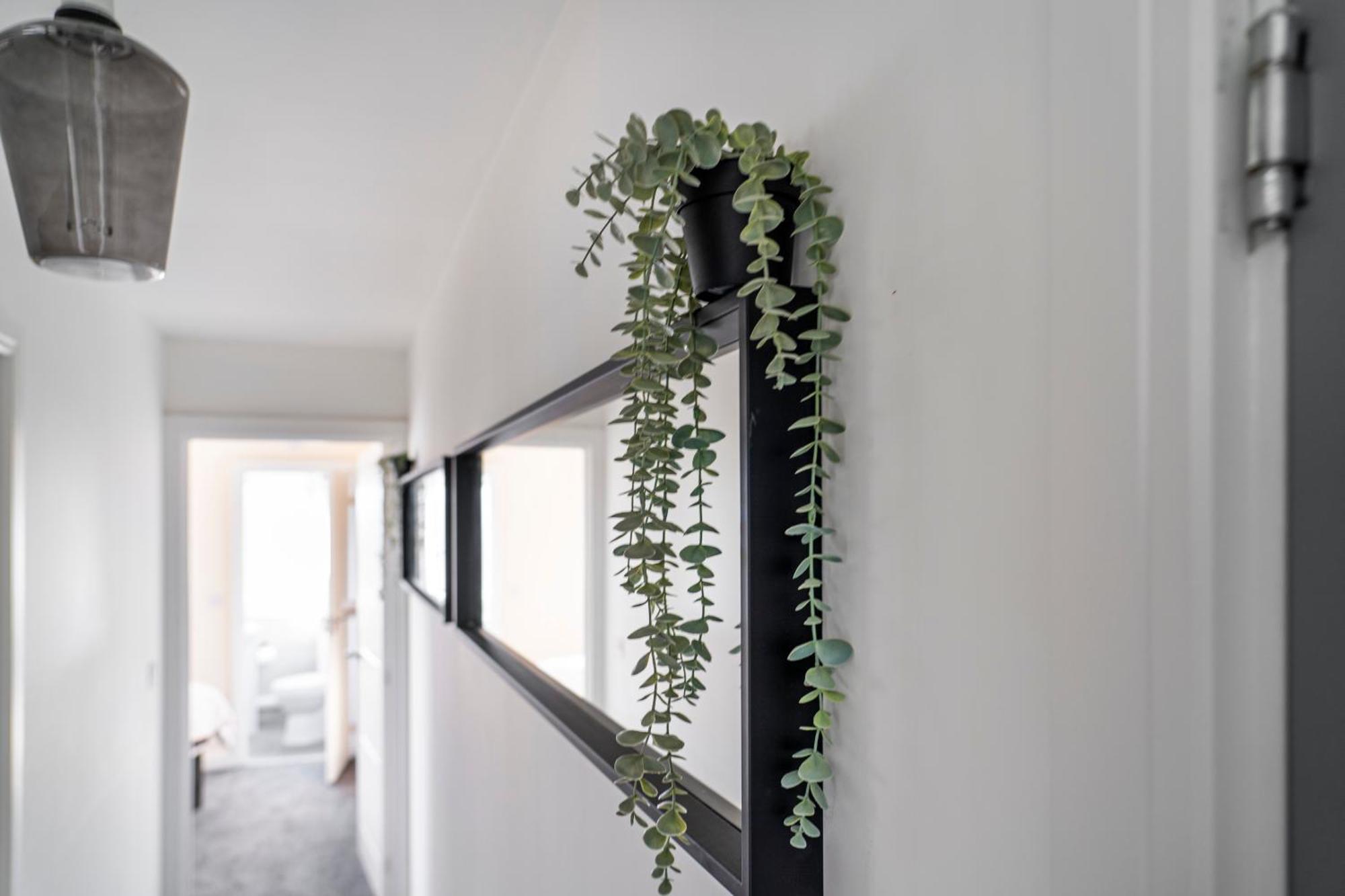 - - Sleeps 6 - 97ws Apartment