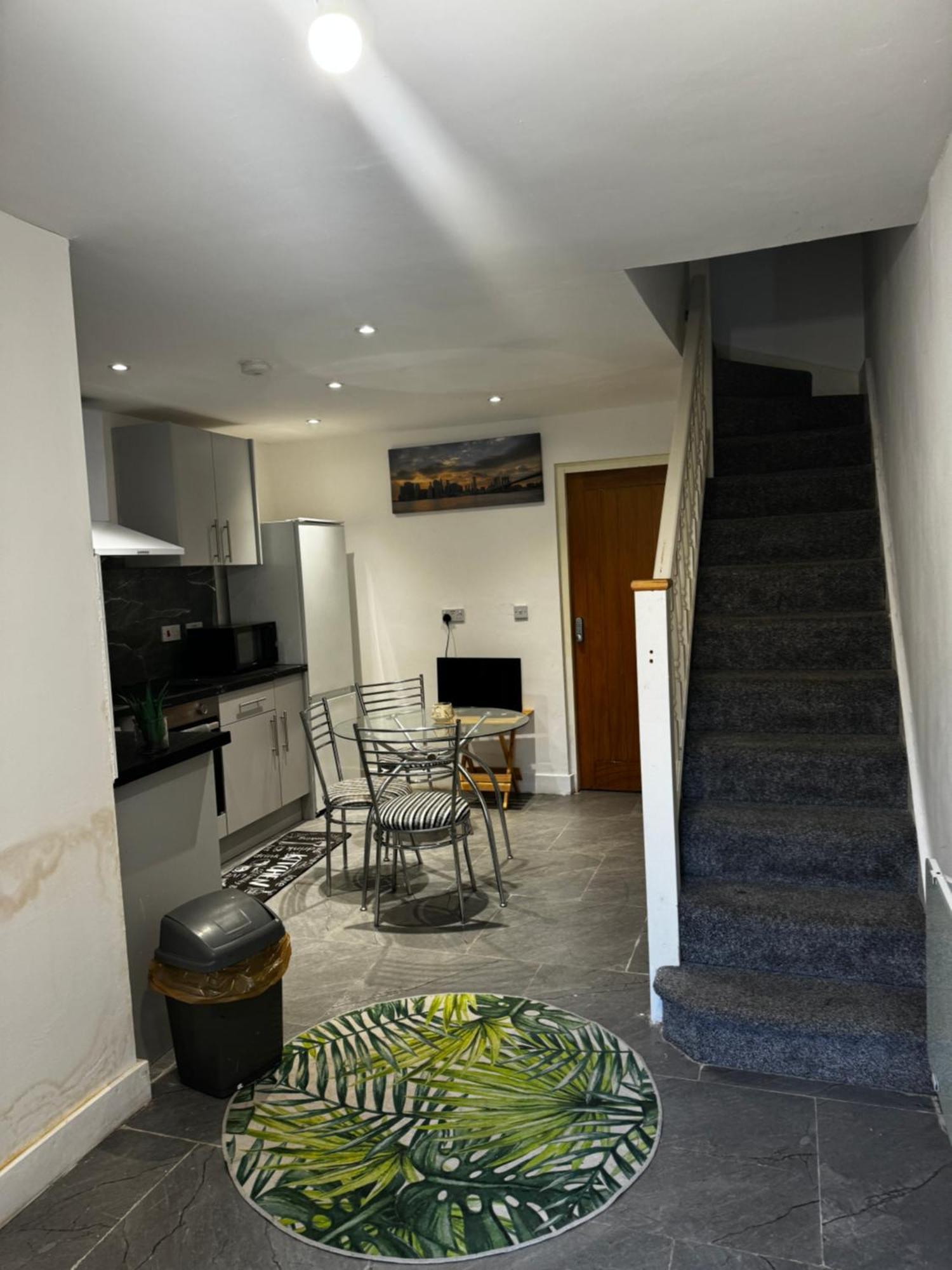 Sweet Guest house Leicester