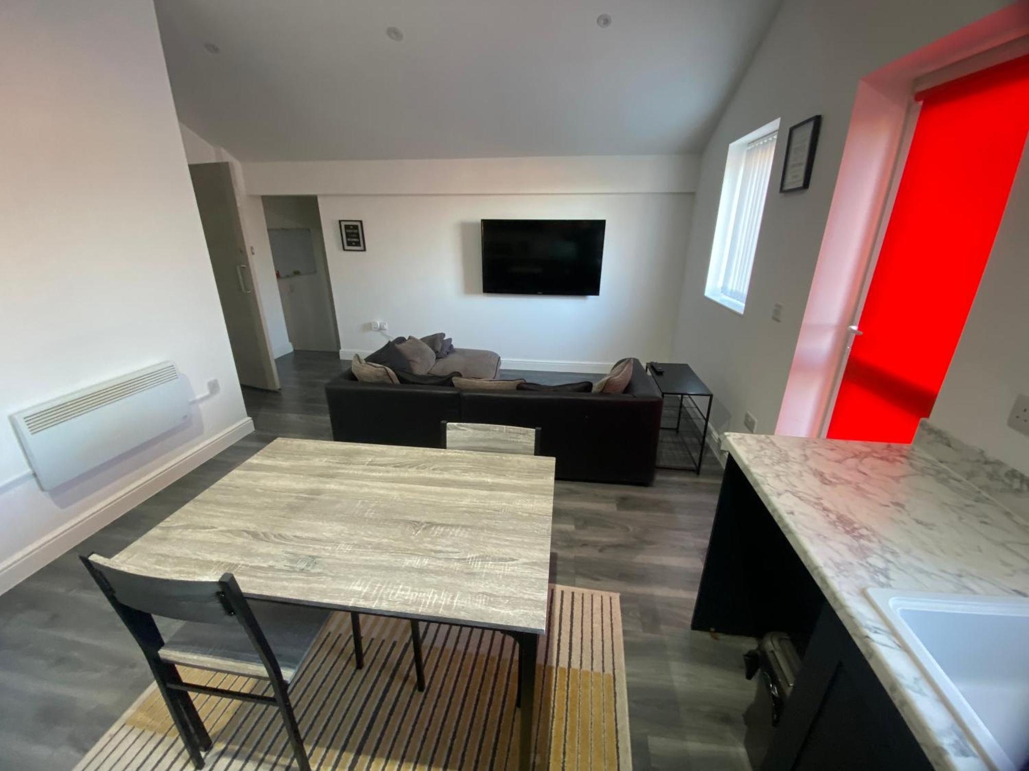 Apartment 1st Floor 1 Bed *