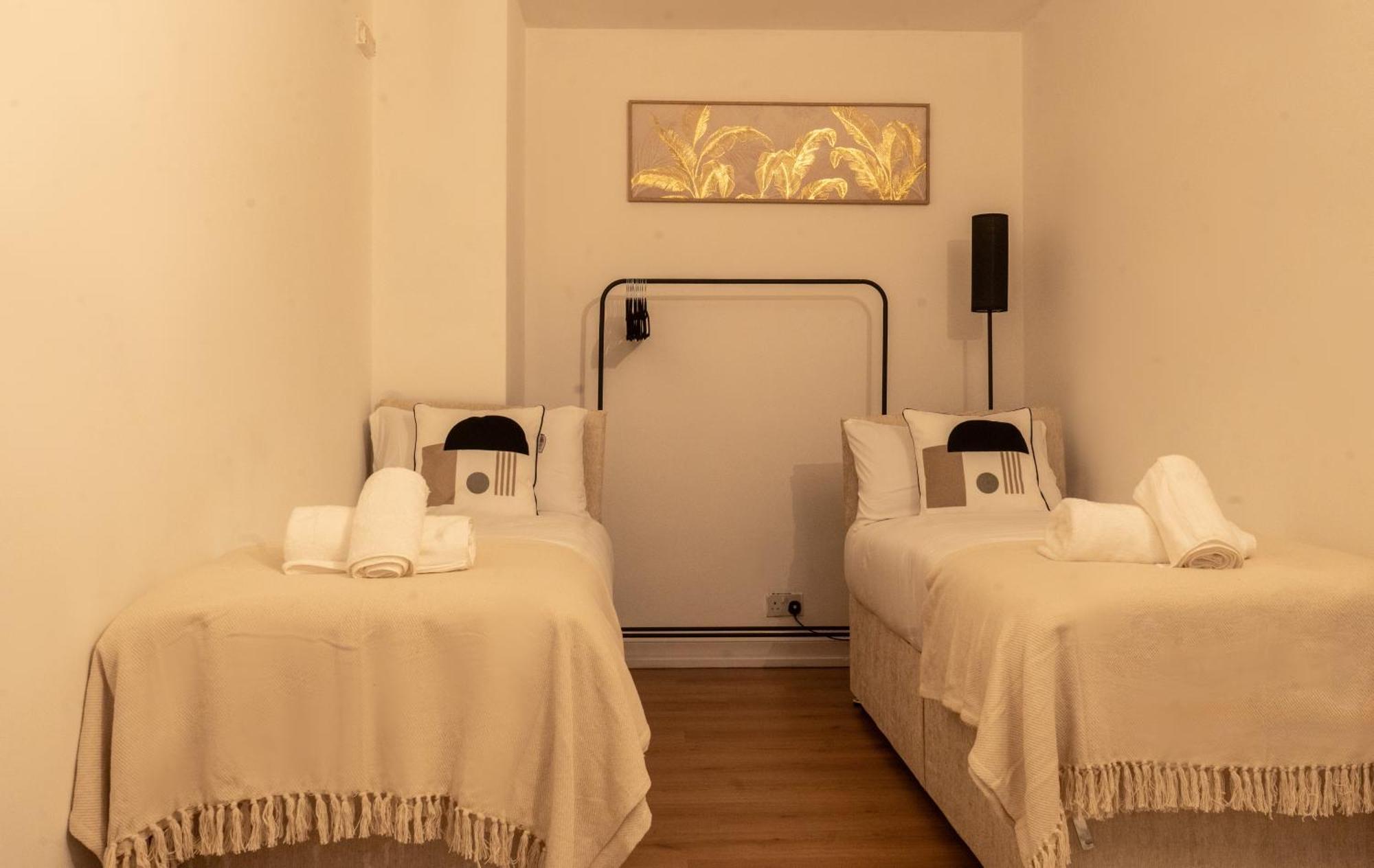 Luxuria 2- Bedroom Luxury * Leicester