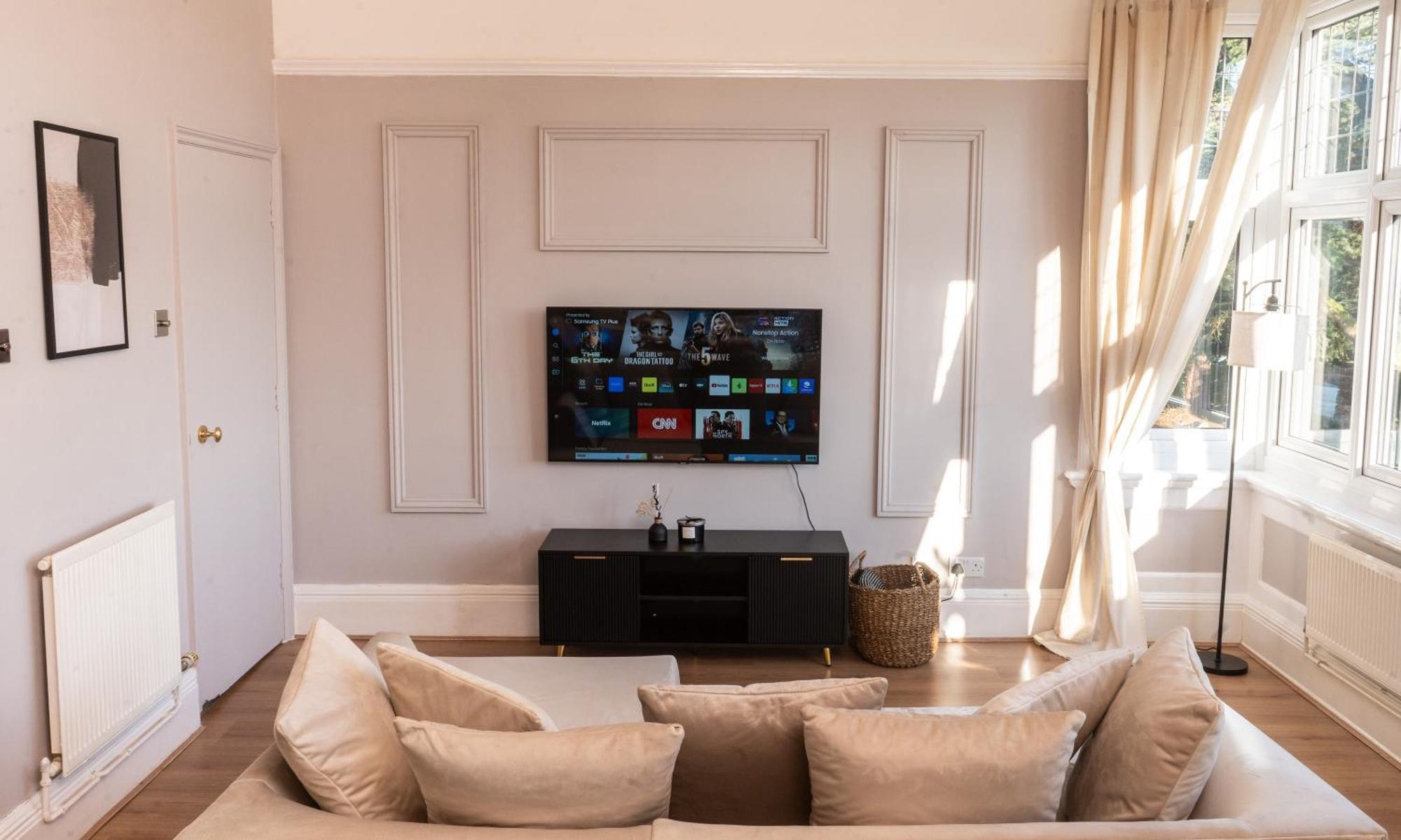 Luxuria 2- Bedroom Luxury Apartment Leicester
