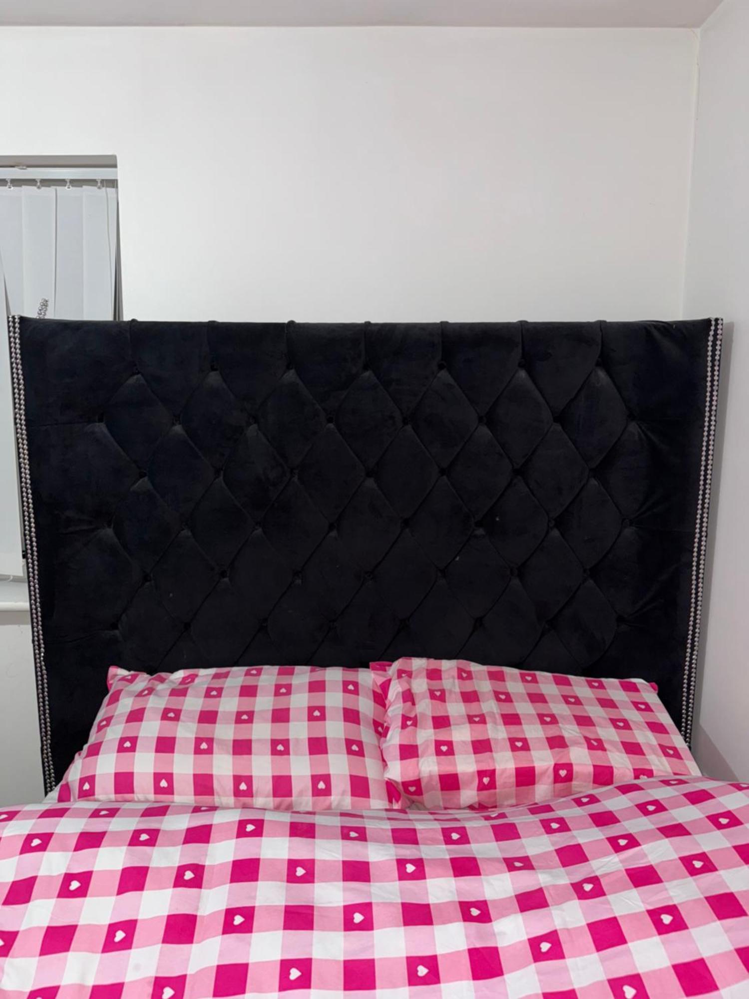 Modern En-suite Private Near Stadium & Centre *