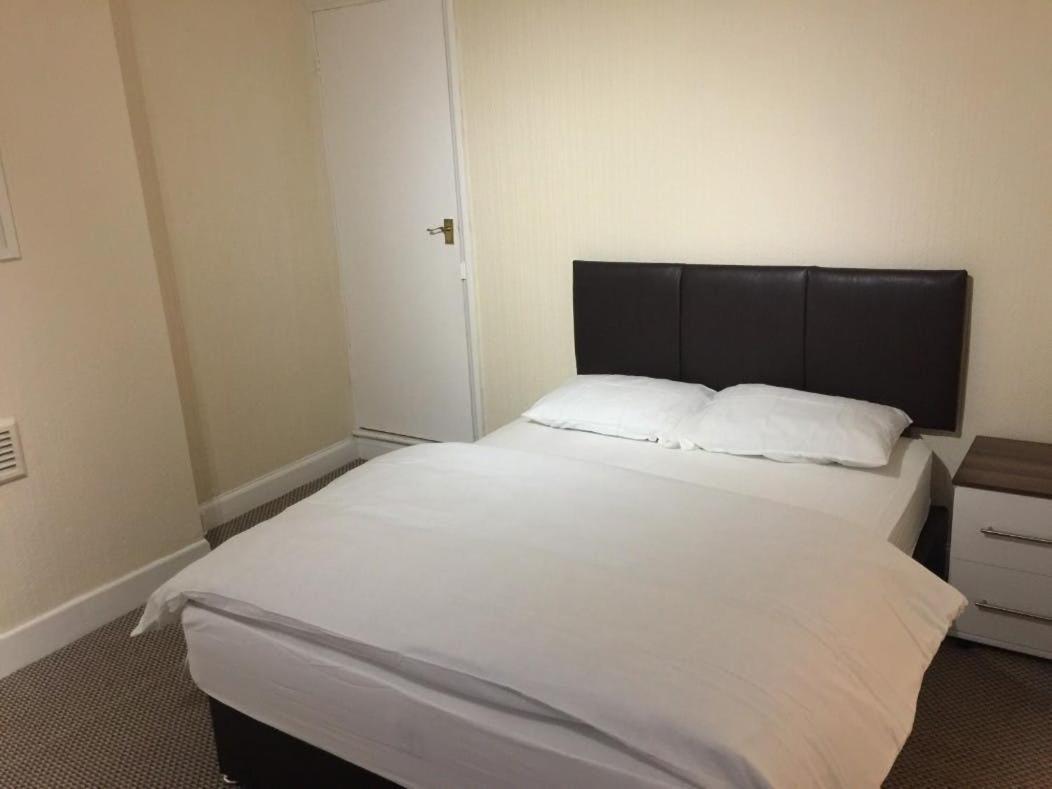 Big Bright In Holiday home Leicester