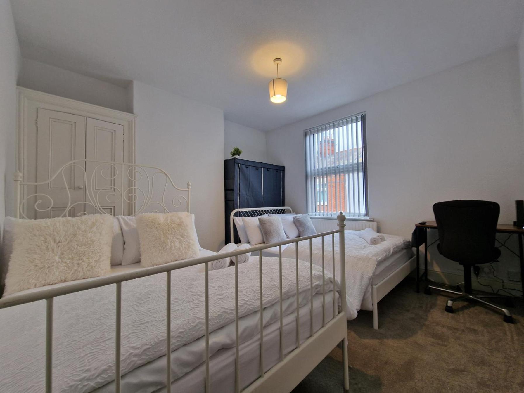 Living Serviced 2 * Leicester