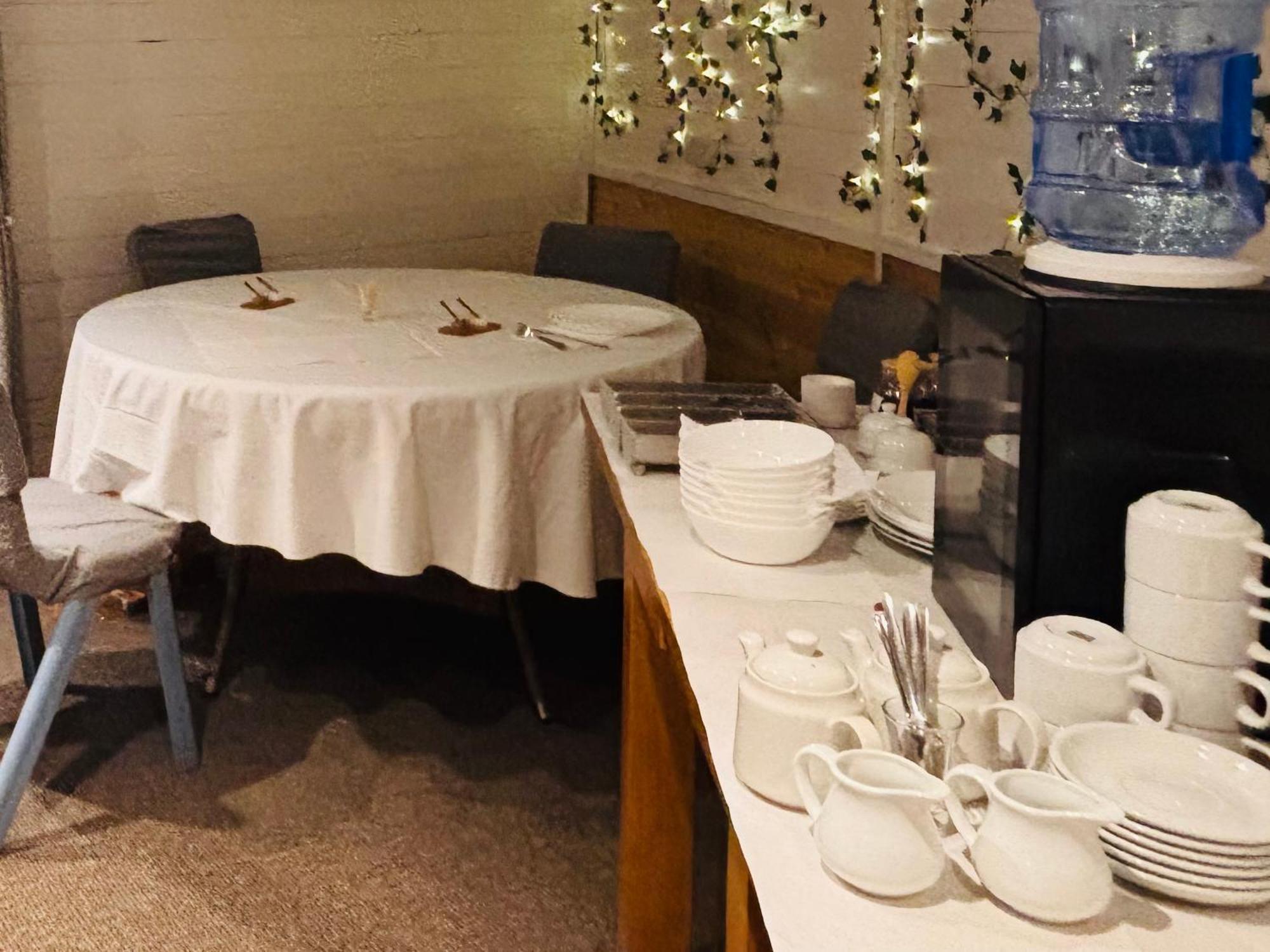 Log Sleeping Pods With Free Breakfast Parking Drinks Acomodação com café da manhã  Leicester