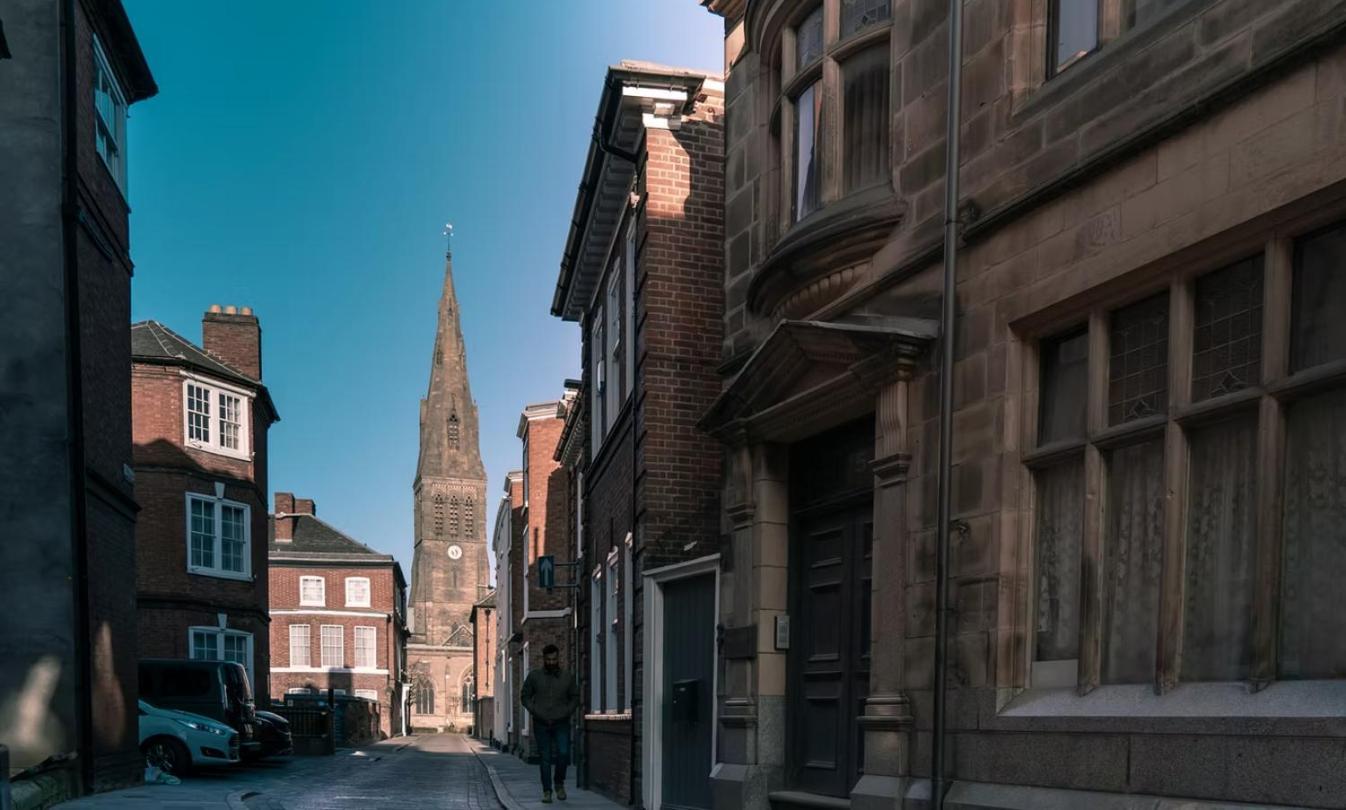 Apartment The Palm- Centre 2 Bed, Sleeps 7, Netflix Leicester
