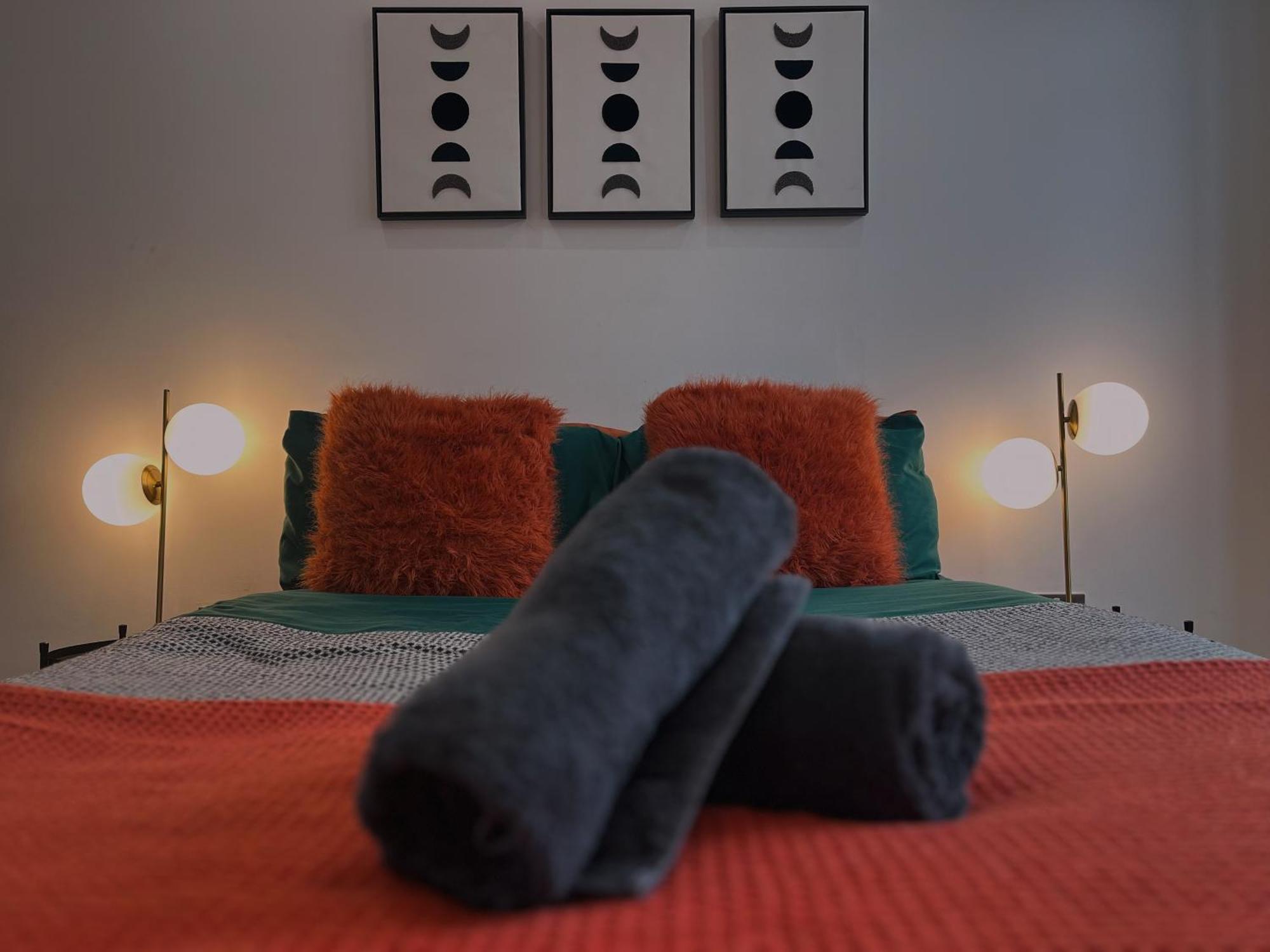 Cozy Central Double Suite - Free Gym! Leicester