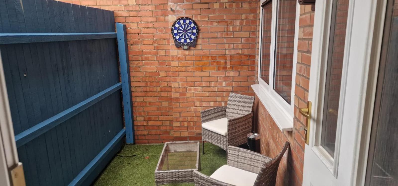 Apartment Ground 1 Bed Flat With A Garden Leicester