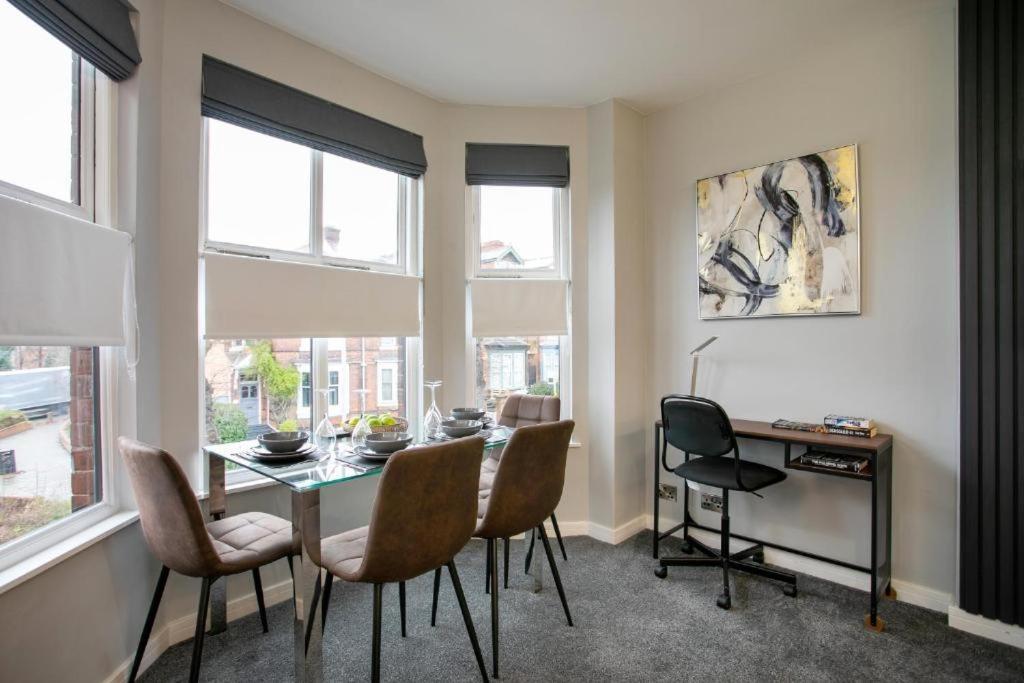 Apartment Entire Luxurious 2 Bedroom Flat Leicester
