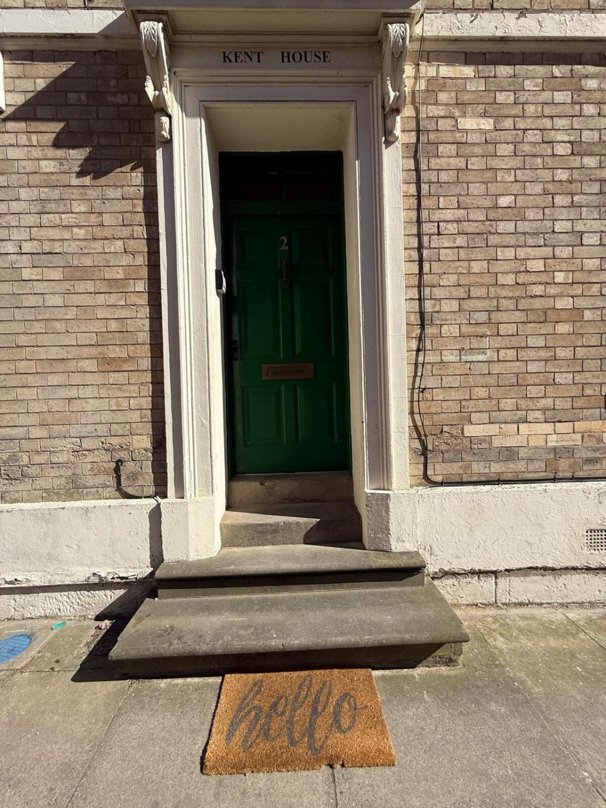 Location - 3 Bedroom Spacious Townhouse - Wifi - Netflix Leicester