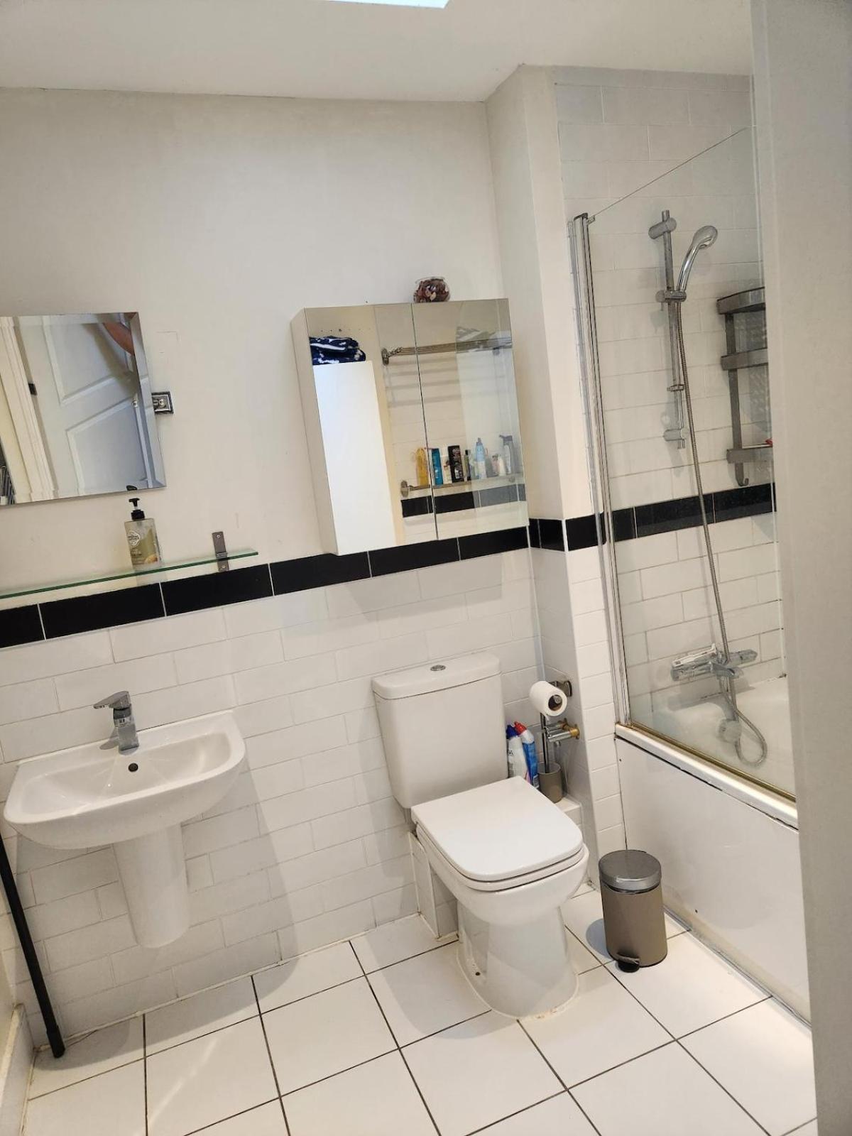 2 Bedroom Modern *