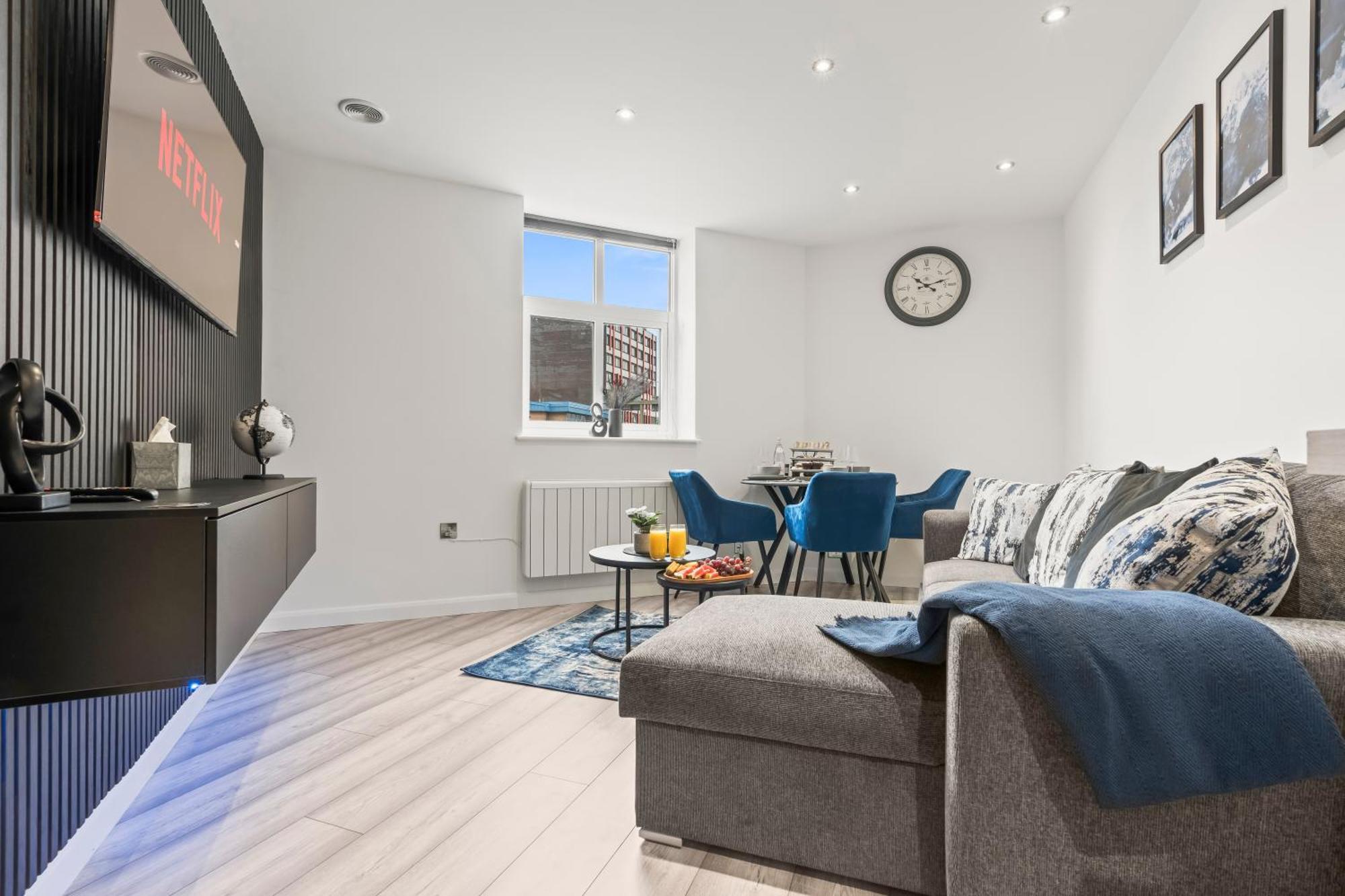 Centre, Luxury Apartment, Sofa Bed, Wifi, Netflix, Premium * Leicester