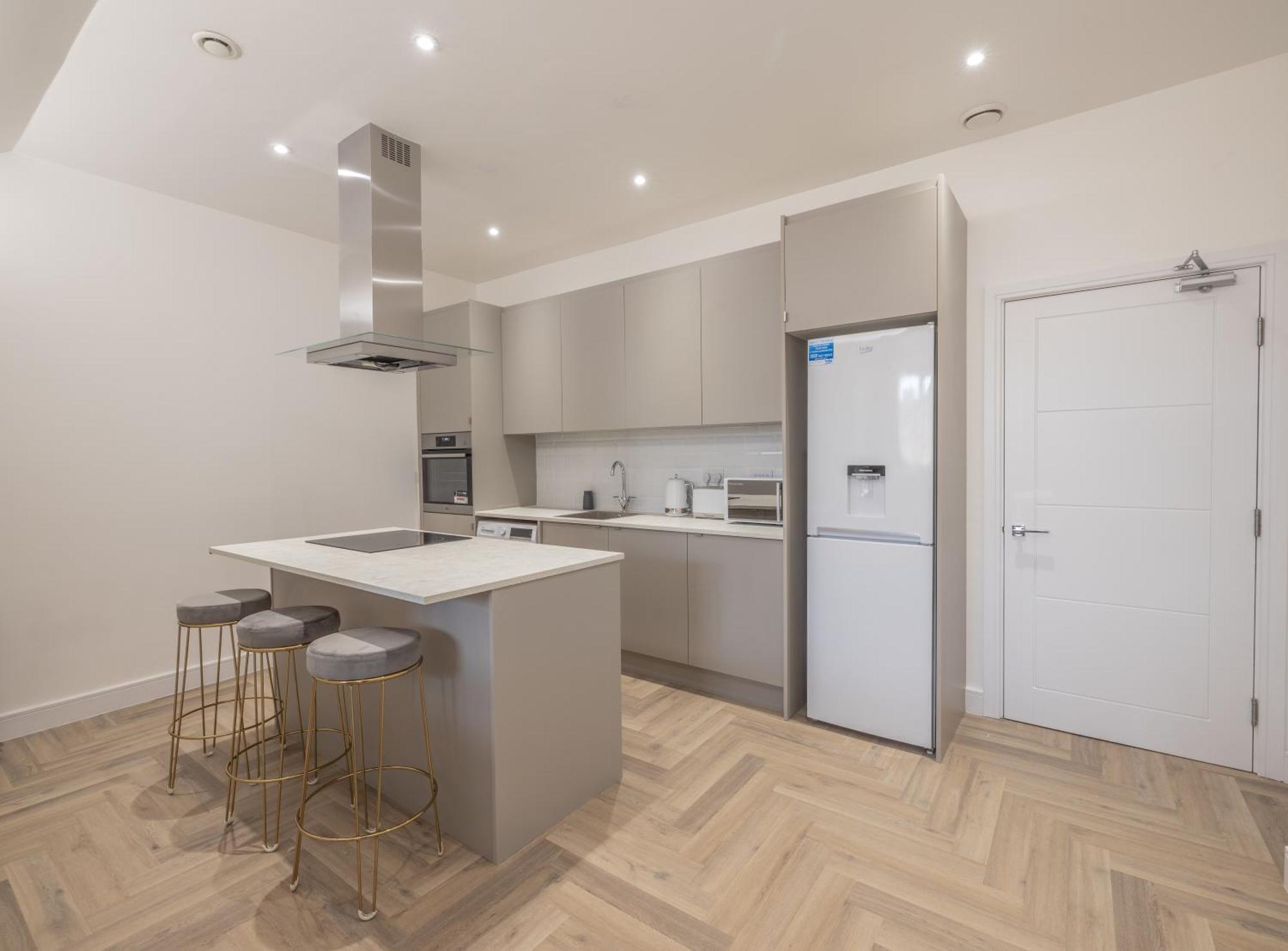 Deluxe Escape Perfect For Business & Families & Free Gym By The Pocklington - The Magistrates Apartamento
