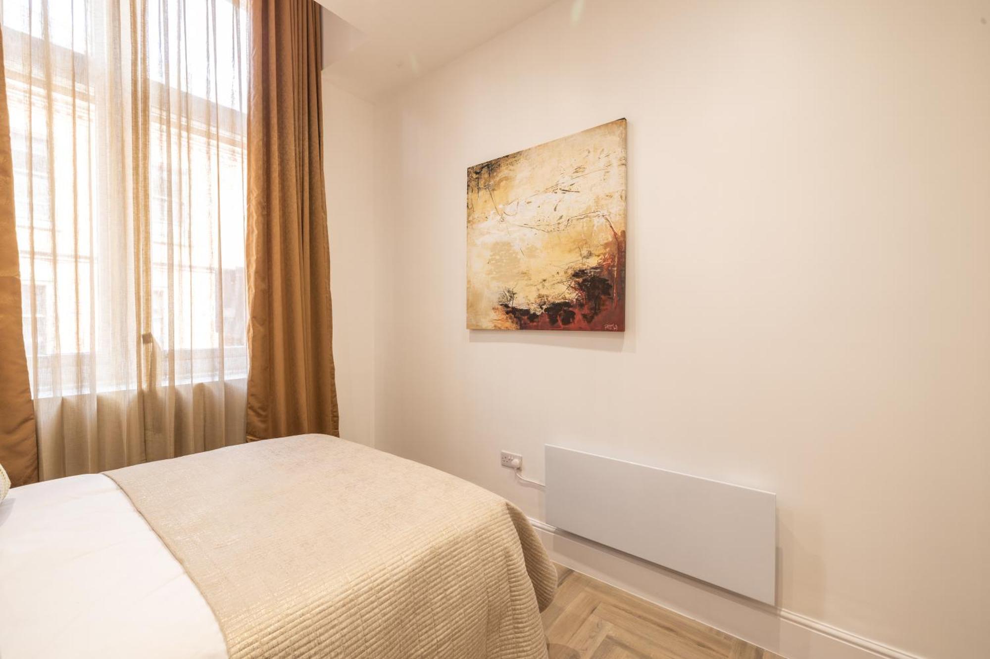 Apartment Luxe With Free Gym & Pet Friendly Perfect For Business & Families By The Pocklington - The Graduate Leicester