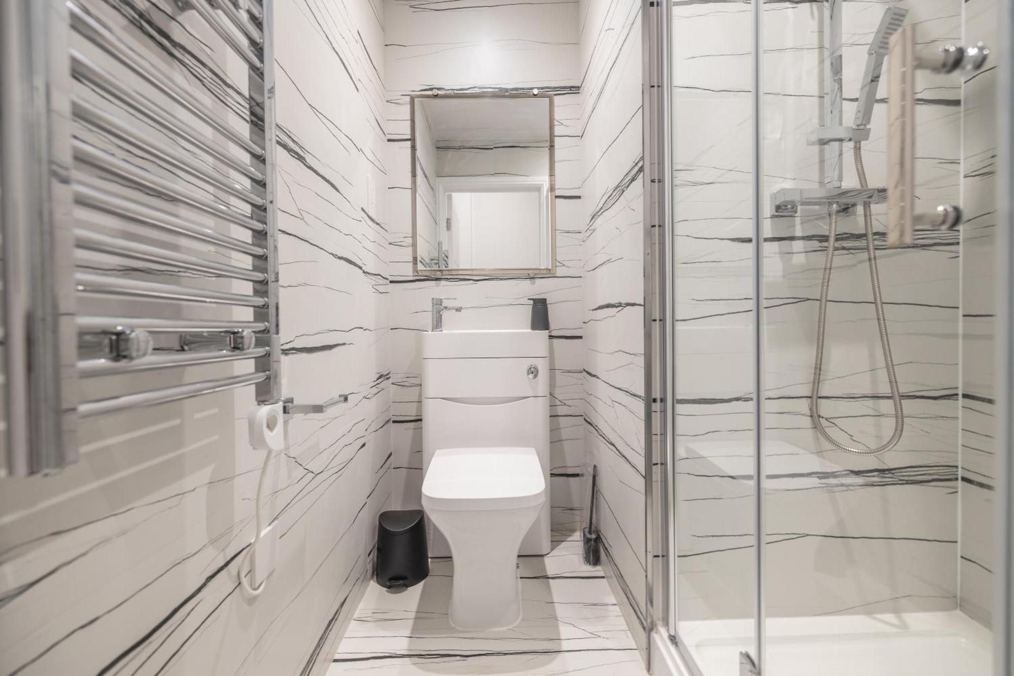 Luxe With Free Gym & Pet Friendly Perfect For Business & Families By The Pocklington - The Graduate Apartment Leicester