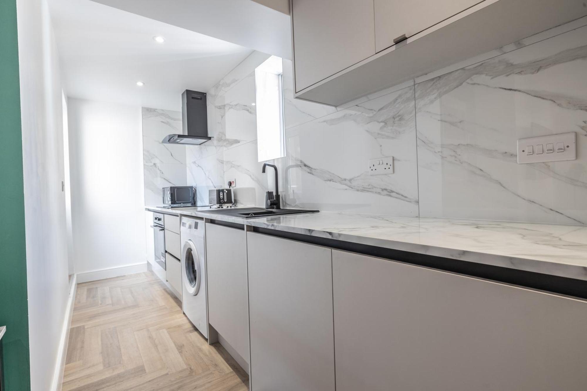 Apartamento Boutique Centre Balcony Perfect For Couples & Businesses With Free Gym By The Pocklington - Richard Iii Leicester