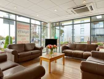 Days Hotel