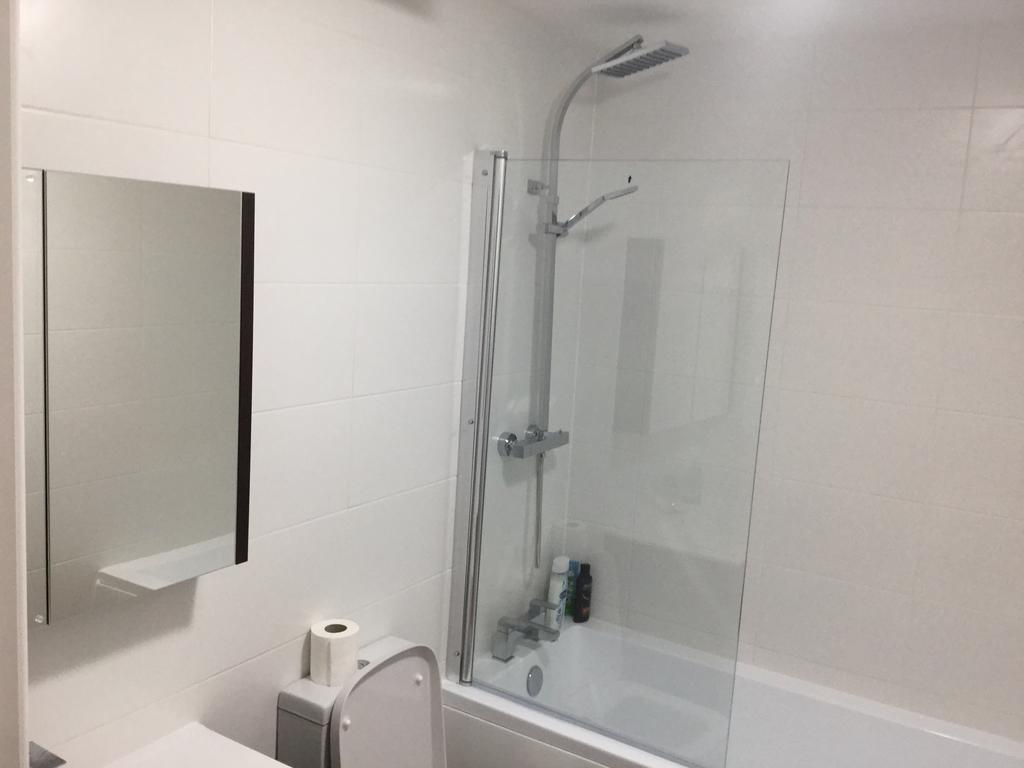 Serviced - Le1 3rg Apartment