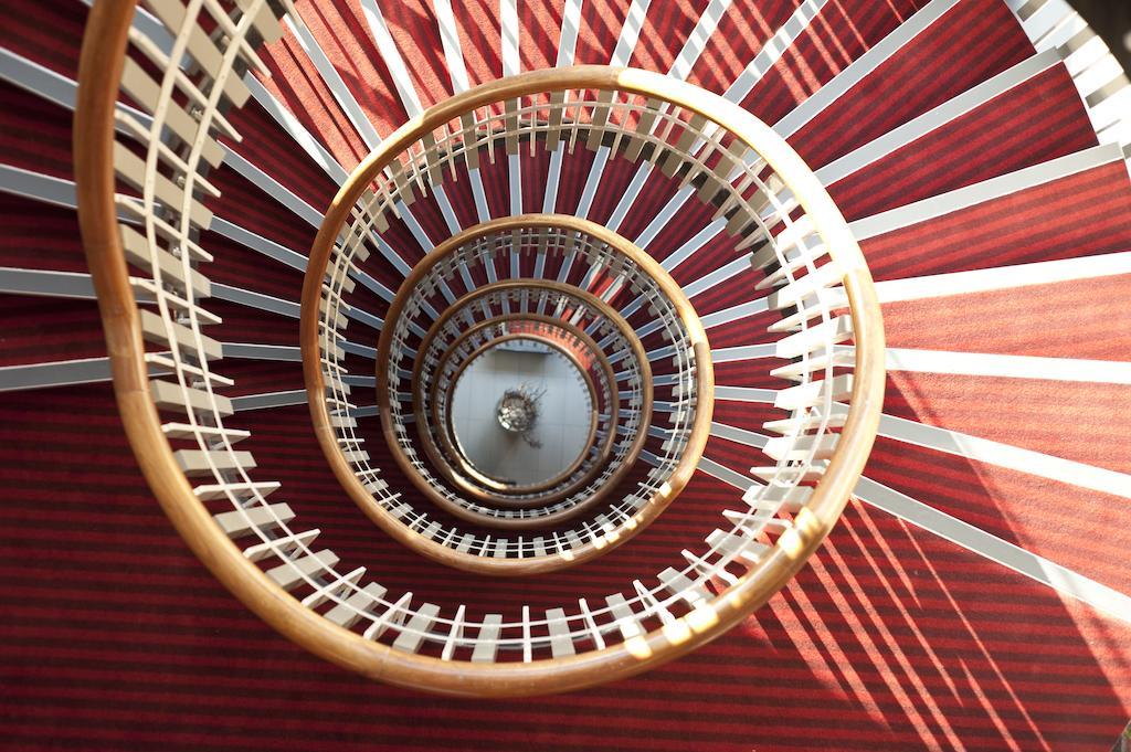 Ramada Encore Centre 3*