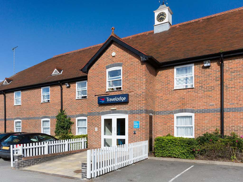 Travelodge Hinckley Road 2*