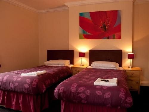 Castle Park 3*