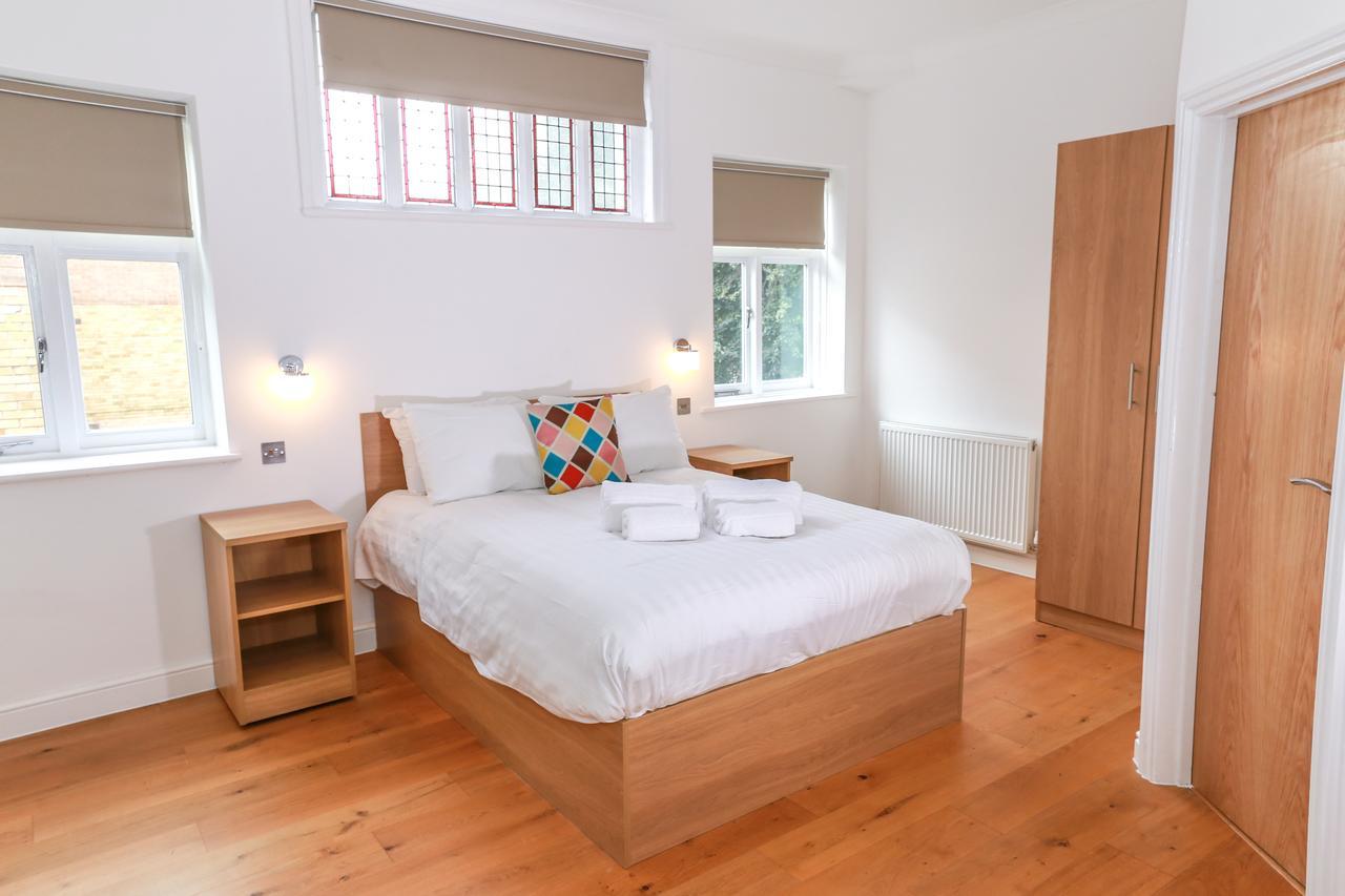 Aparthotel Flexistay Gable 4*