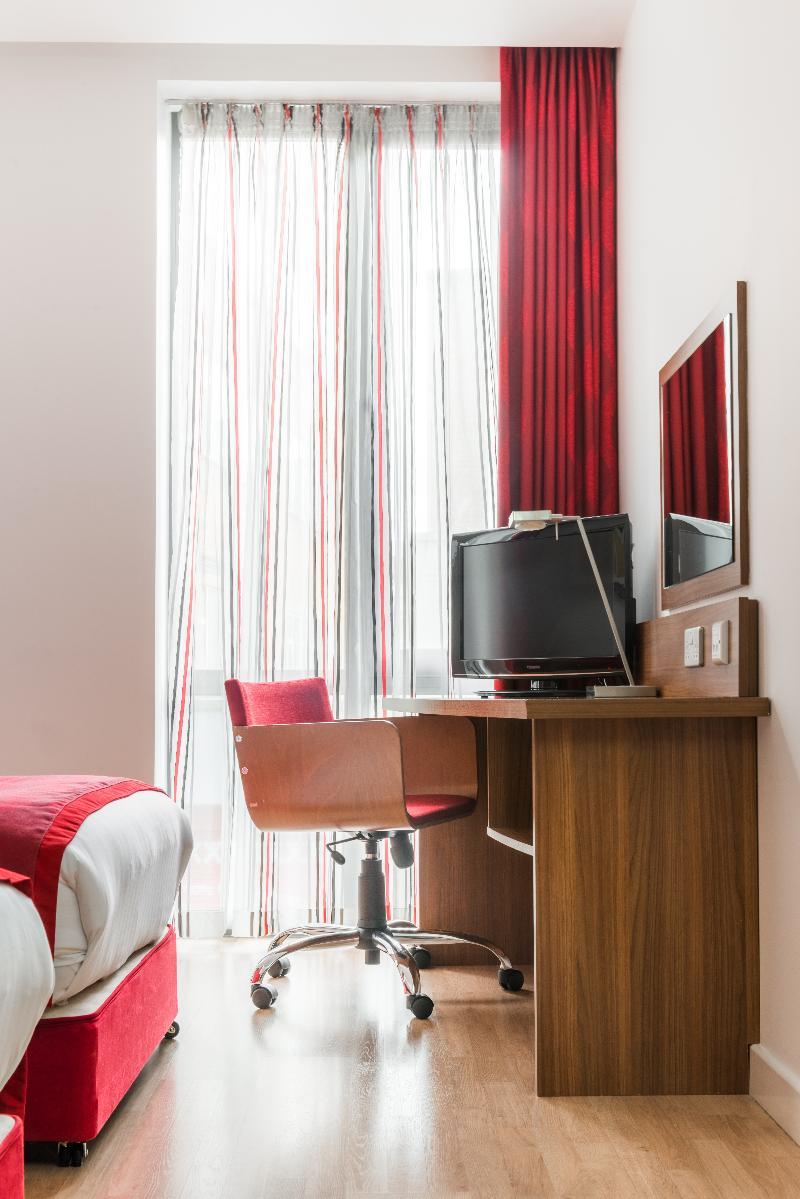 Ramada Encore Centre 3* Leicester