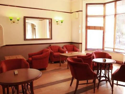 Hotel Oyo Blaby Westfield 3*
