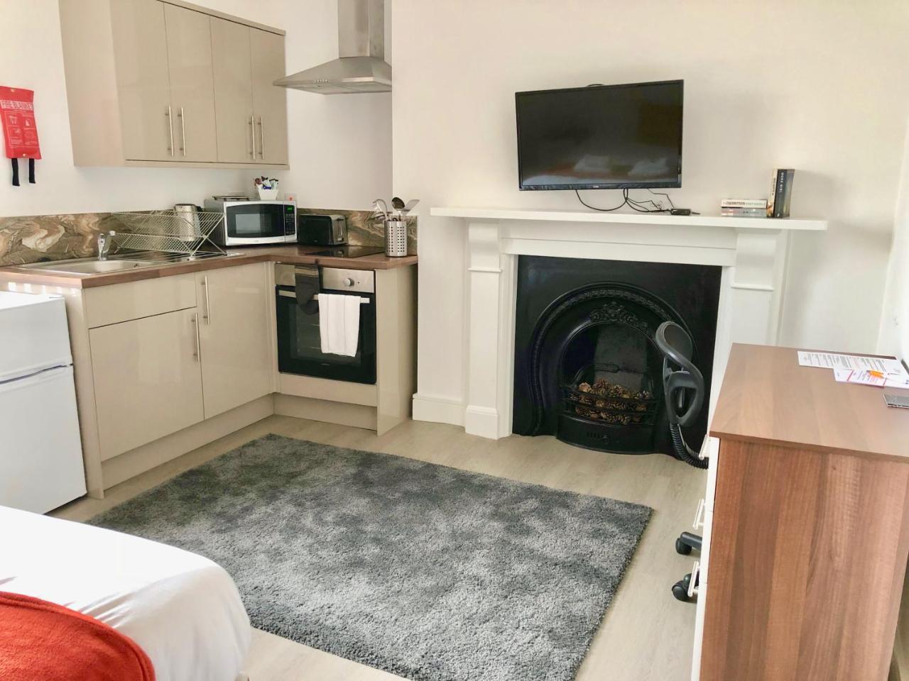 Apartment Quora Regent *